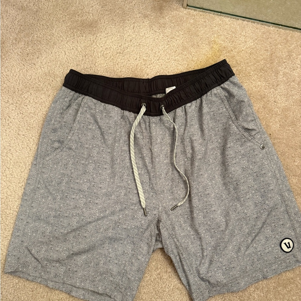 Vuori Men's Black and Gray Athletic Shorts